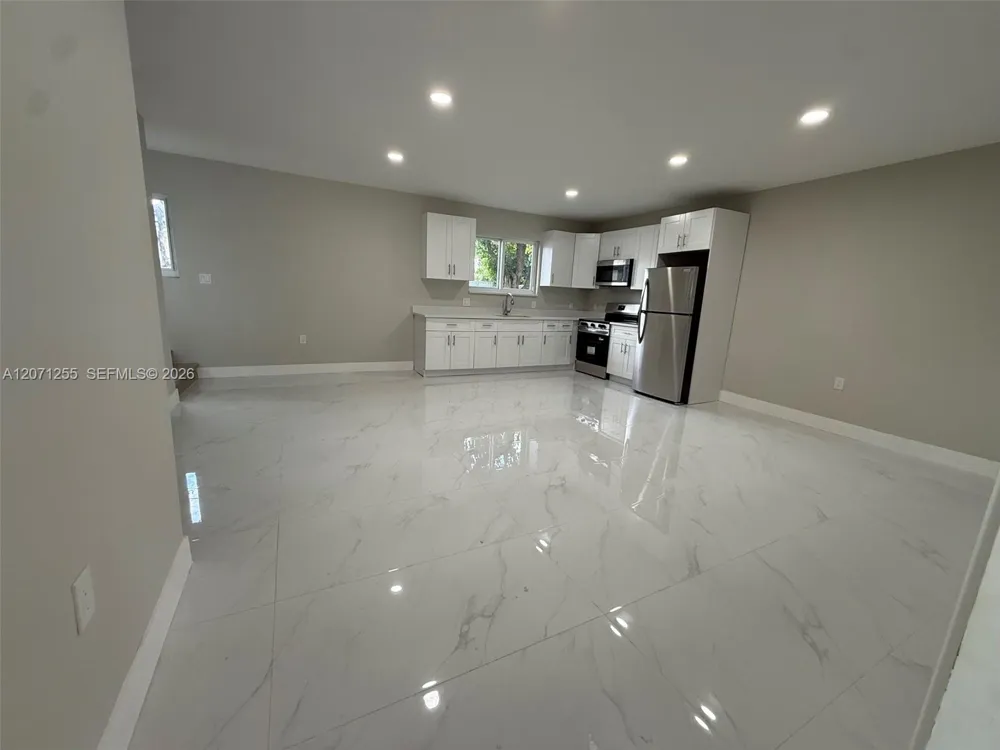 17690 NE 19th Ave #0 North Miami Beach, FL 33162