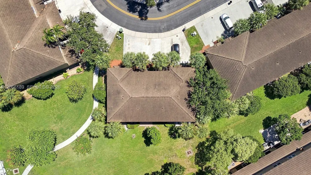 12135 SW 3rd St Pembroke Pines, FL 33025