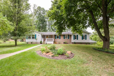 7682 Michigan State Road 52