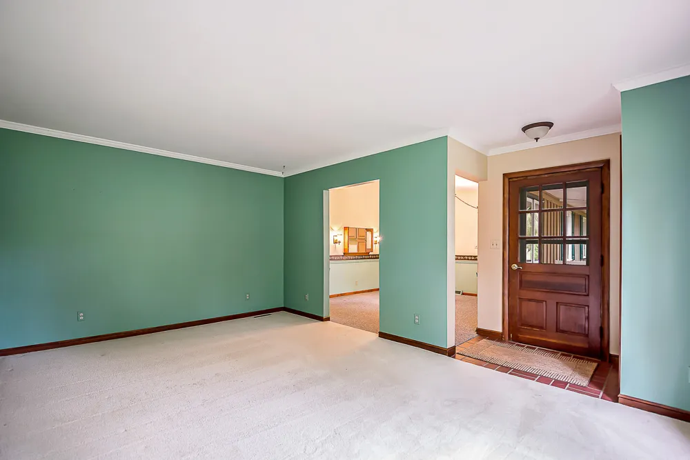 7682 Michigan State Road 52 Manchester, MI 48158