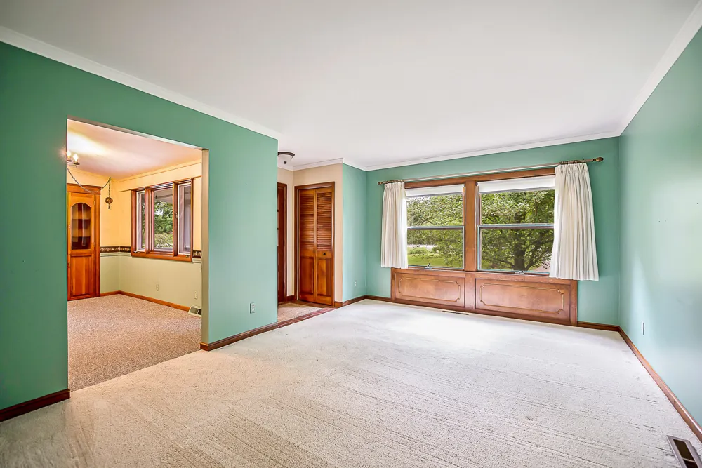 7682 Michigan State Road 52 Manchester, MI 48158