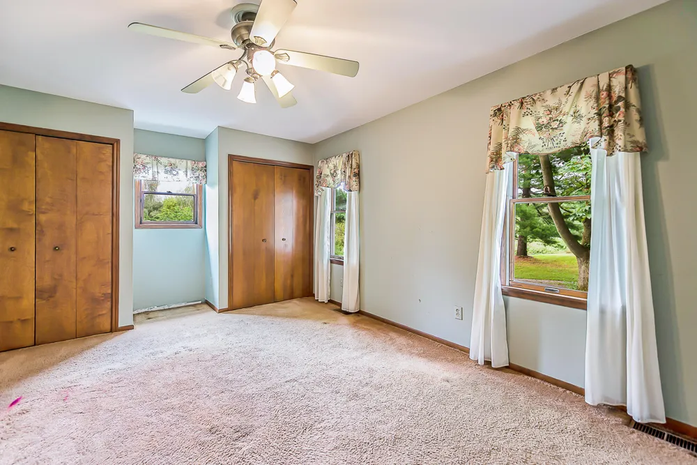 7682 Michigan State Road 52 Manchester, MI 48158