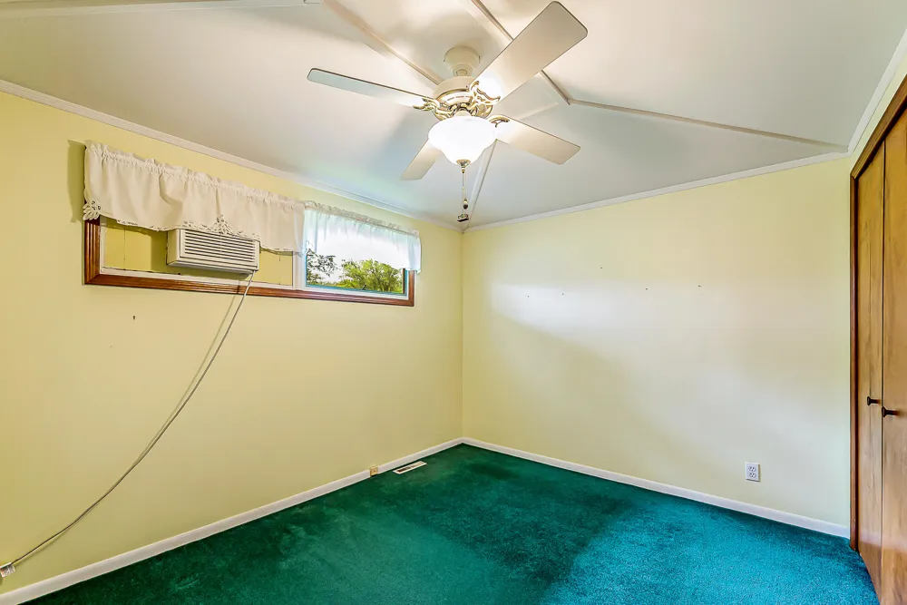 7682 Michigan State Road 52 Manchester, MI 48158