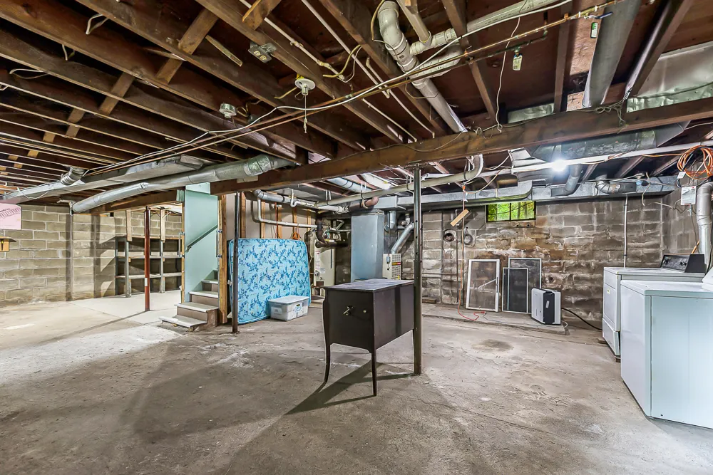 7682 Michigan State Road 52 Manchester, MI 48158