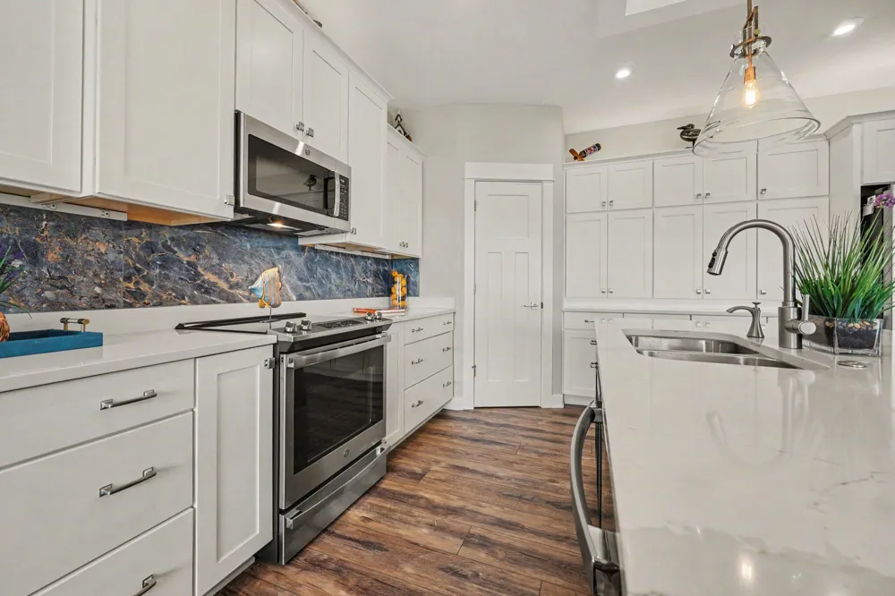 2939 Isle Water Drive Belmont, MI 49306