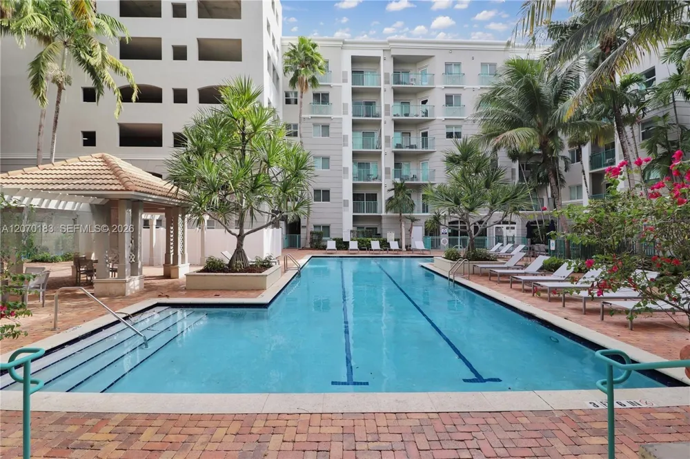 6001 SW 70th St #625 South Miami, FL 33143