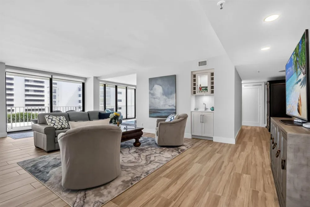 2917 S Ocean Boulevard #401 Highland Beach, FL 33487