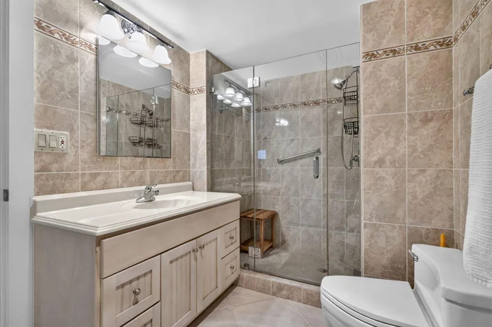 2917 S Ocean Boulevard #401 Highland Beach, FL 33487