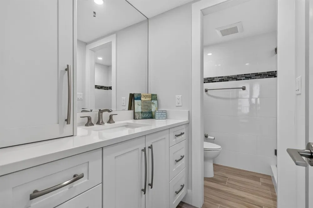 2917 S Ocean Boulevard #401 Highland Beach, FL 33487