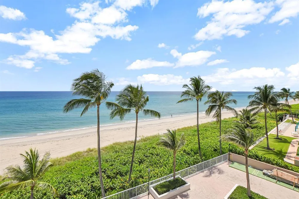 2917 S Ocean Boulevard #401 Highland Beach, FL 33487
