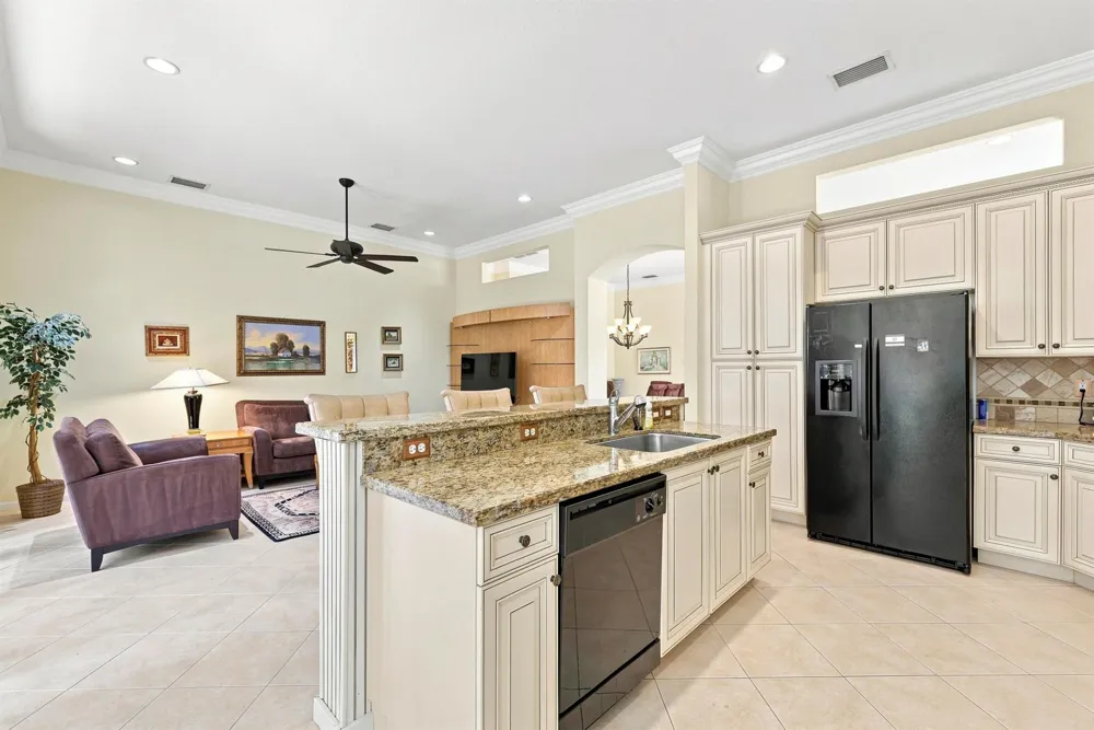 7199 Imperial Beach Circle Delray Beach, FL 33446
