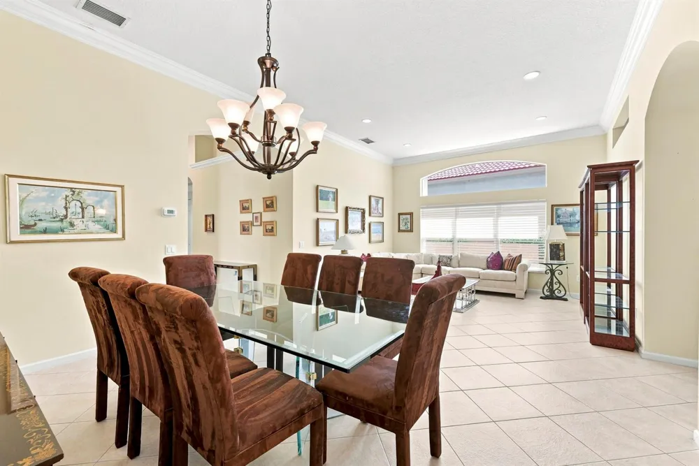 7199 Imperial Beach Circle Delray Beach, FL 33446