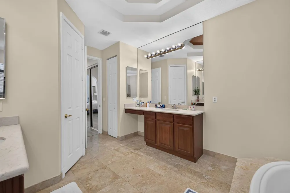 755 SW RIVER BEND CIRCLE Stuart, FL 34997