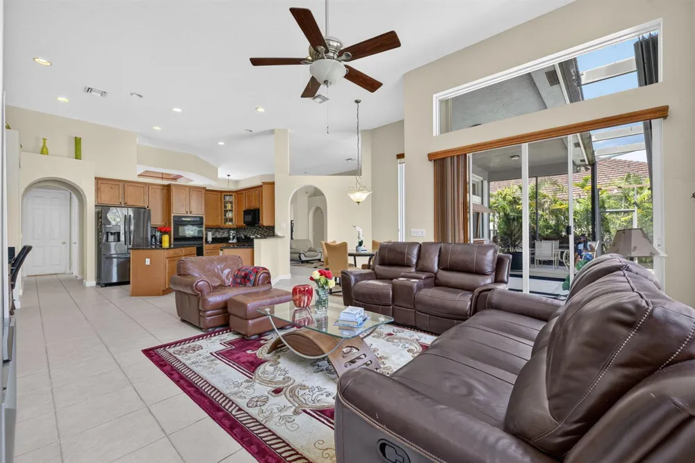 755 SW RIVER BEND CIRCLE Stuart, FL 34997