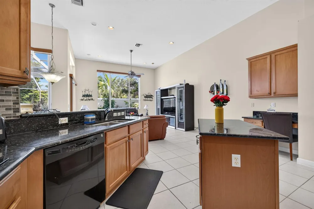 755 SW RIVER BEND CIRCLE Stuart, FL 34997