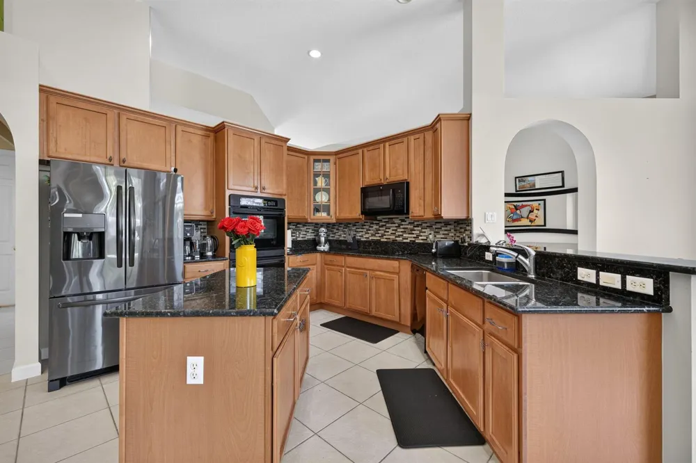 755 SW RIVER BEND CIRCLE Stuart, FL 34997