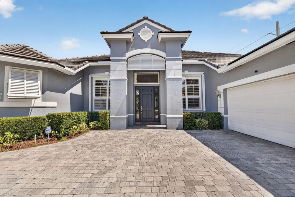 755 SW RIVER BEND CIRCLE Stuart, FL 34997