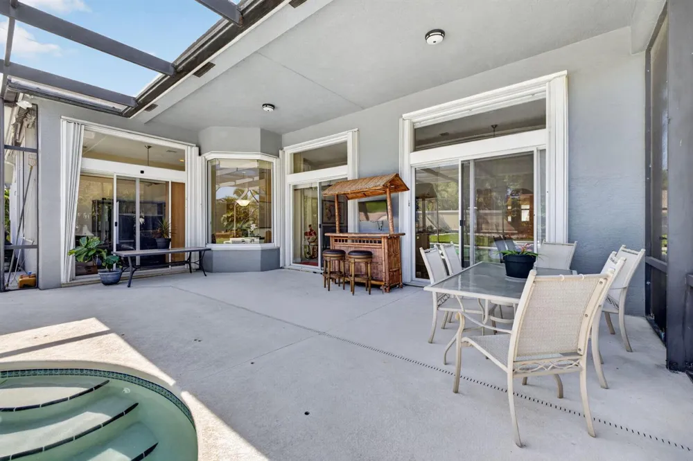 755 SW RIVER BEND CIRCLE Stuart, FL 34997