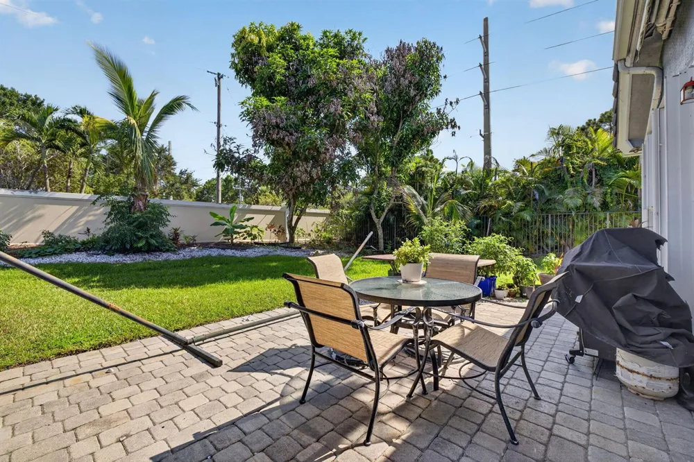 755 SW RIVER BEND CIRCLE Stuart, FL 34997