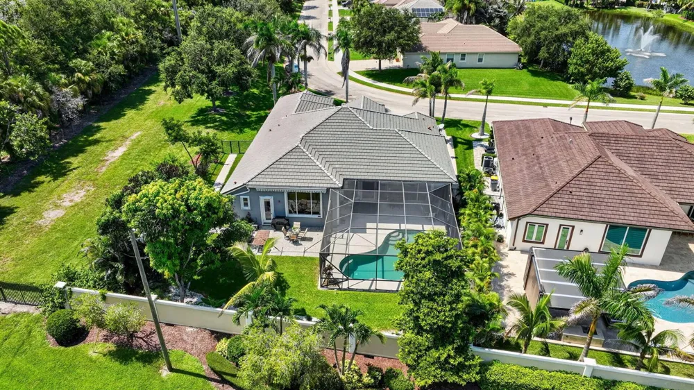 755 SW RIVER BEND CIRCLE Stuart, FL 34997