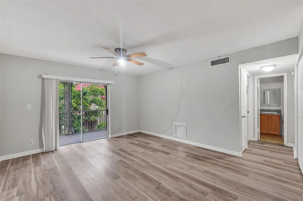 555 SE 8TH STREET #252 Deerfield Beach, FL 33441