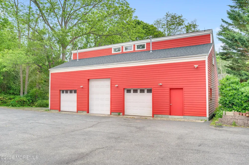 2306 Ramshorn Drive Allenwood, NJ 08720