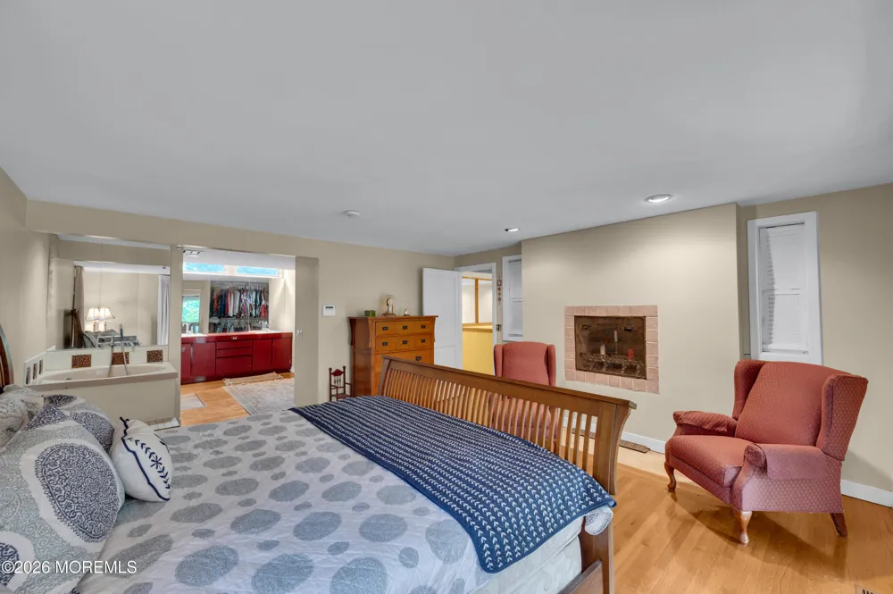 2306 Ramshorn Drive Allenwood, NJ 08720