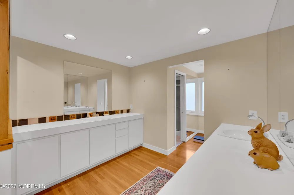 2306 Ramshorn Drive Allenwood, NJ 08720