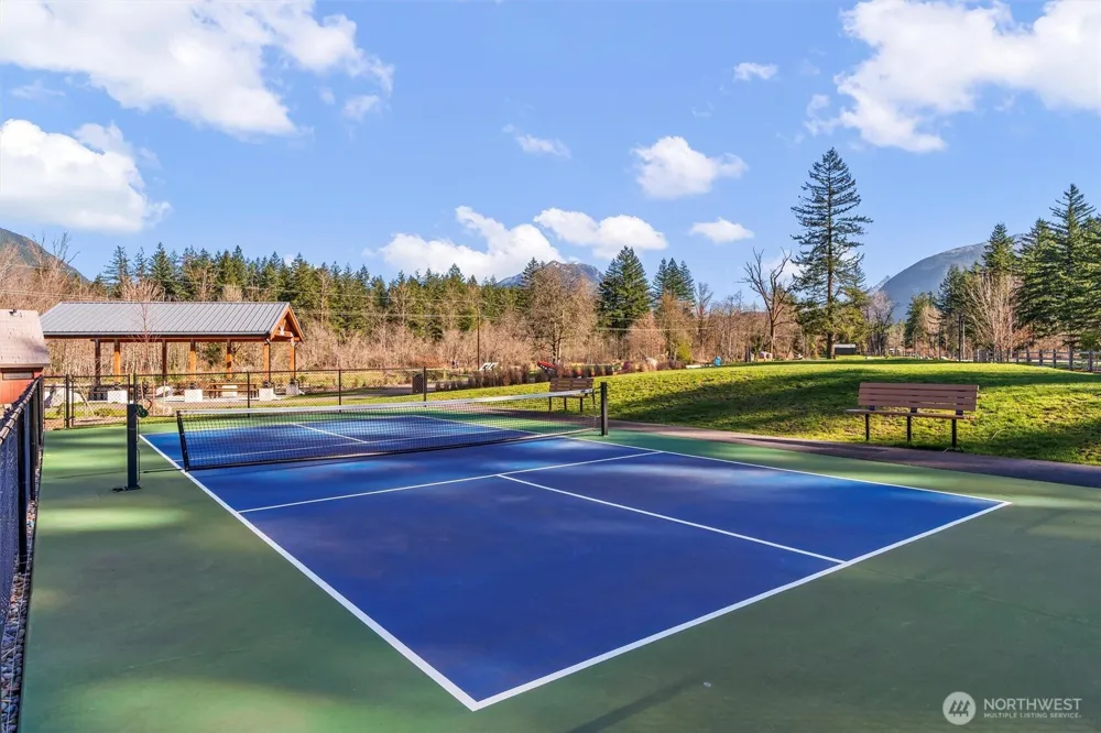 1970 SE 12th Court #D-201 North Bend, WA 98045