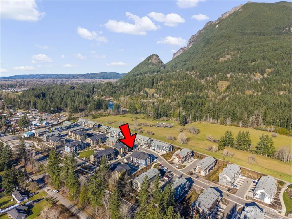 1970 SE 12th Court #D-201 North Bend, WA 98045
