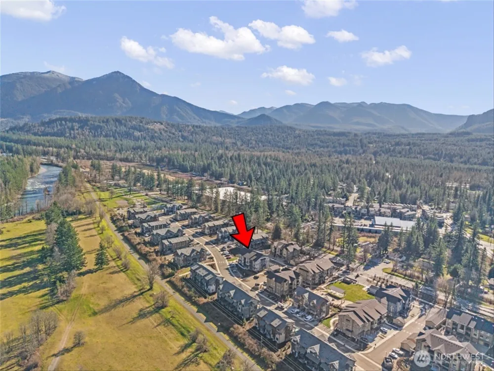 1970 SE 12th Court #D-201 North Bend, WA 98045