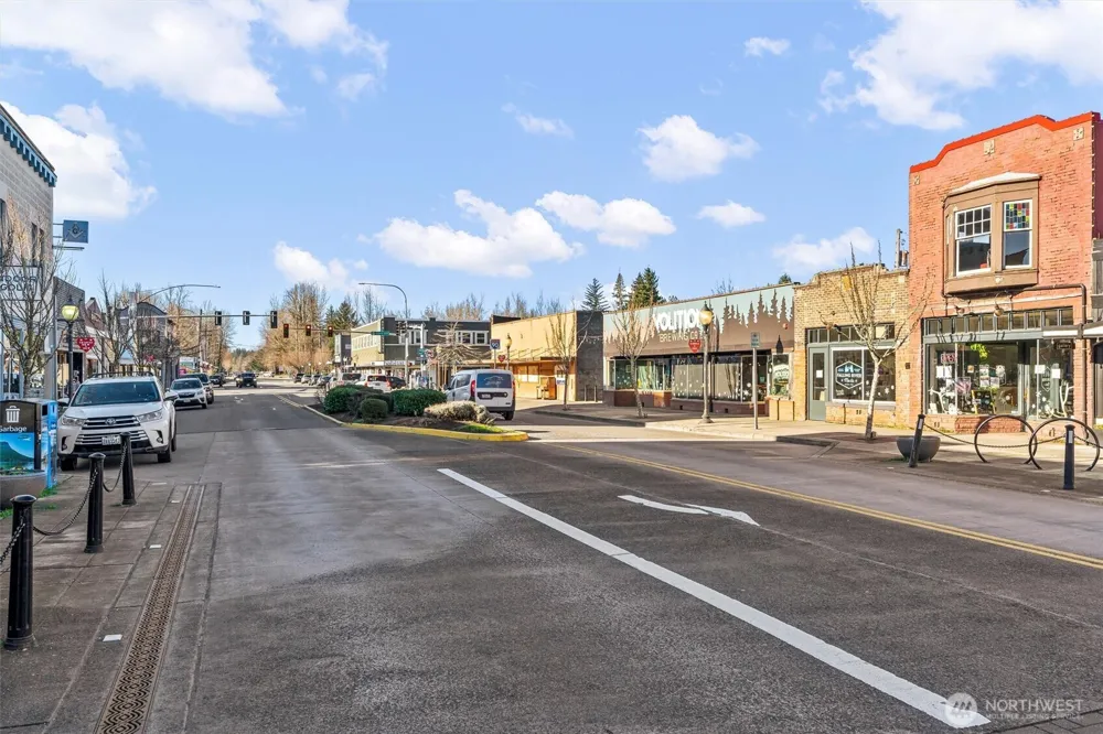 1970 SE 12th Court #D-201 North Bend, WA 98045