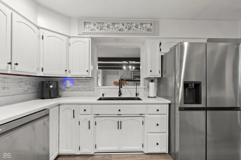 1240 W Central Drive Fortville, IN 46040