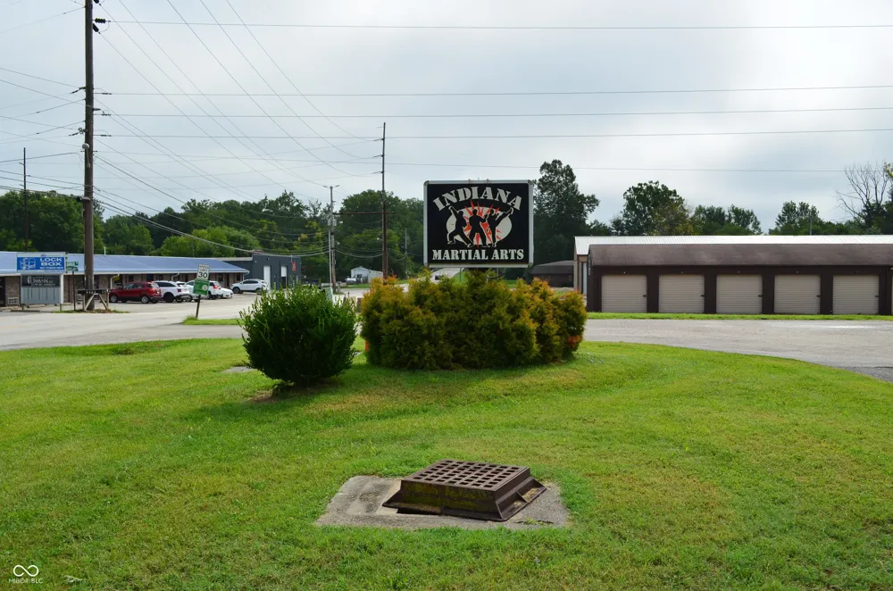 543 Bridge Street Mooresville, IN 46158