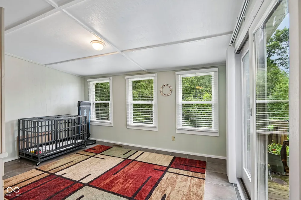 9711 E Myers Rockville, IN 47872
