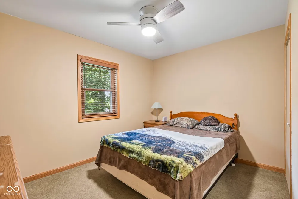 9711 E Myers Rockville, IN 47872