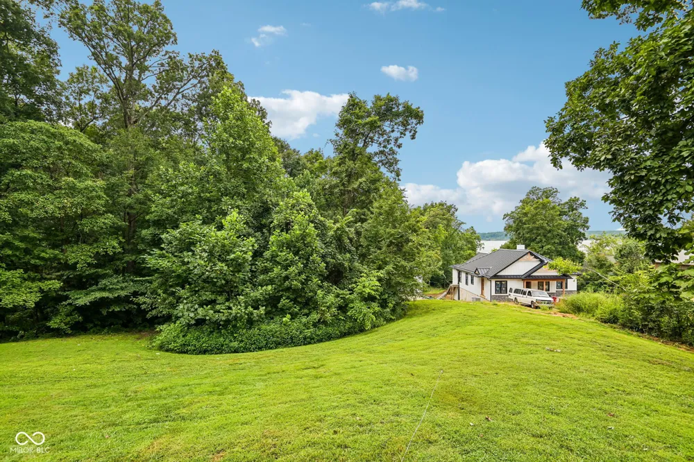 9711 E Myers Rockville, IN 47872