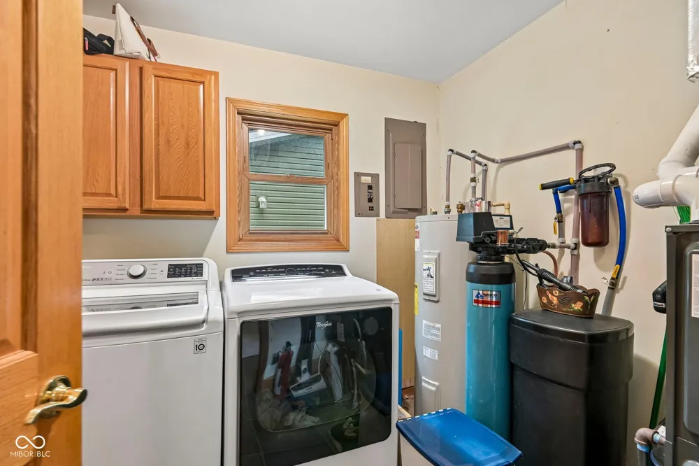 9711 E Myers Rockville, IN 47872