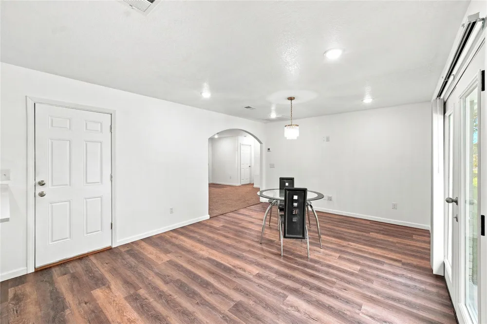 211 Estelle Circle Texas City, TX 77591