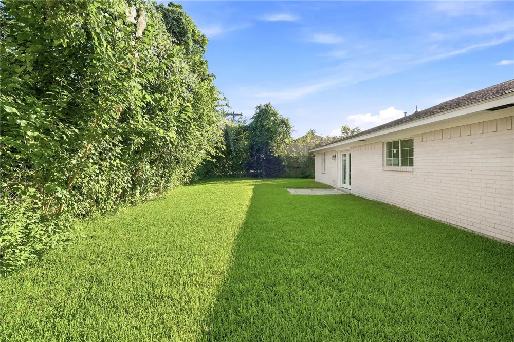211 Estelle Circle Texas City, TX 77591