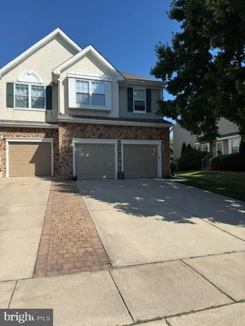 146 HEARTHSTONE LANE
