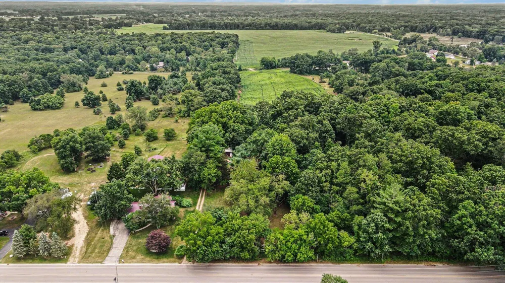 1746 104th Avenue Otsego, MI 49078