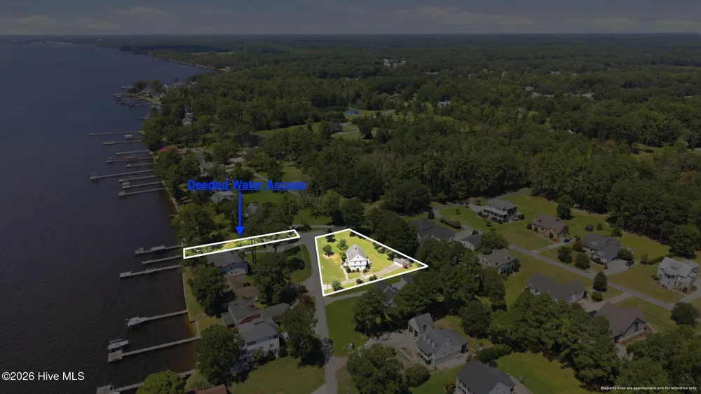 25 E River Acres Road Washington, NC 27889