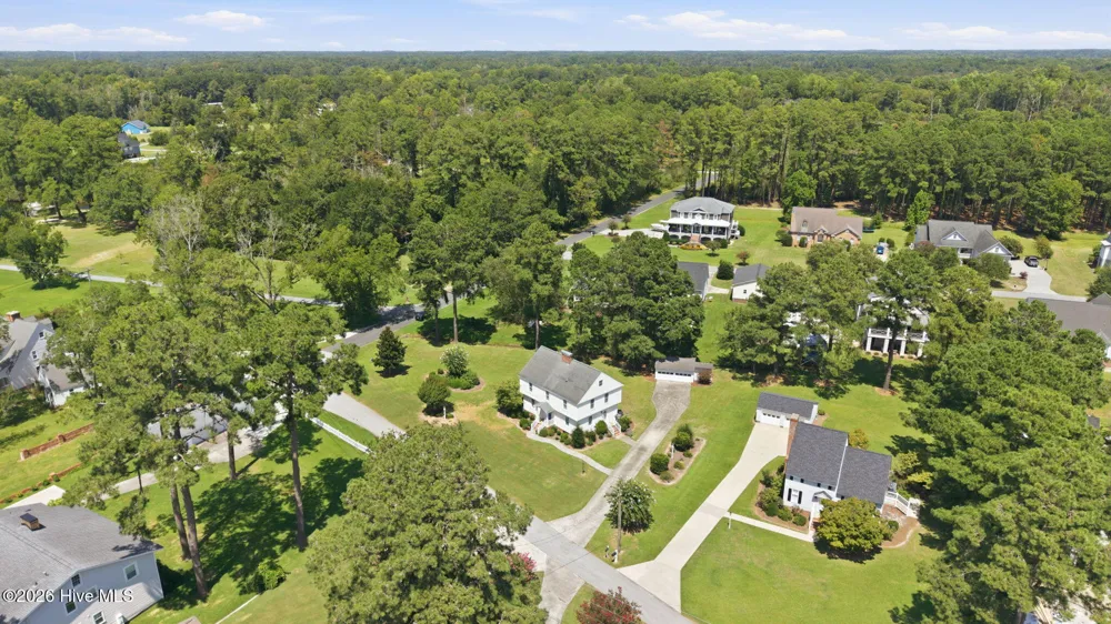 25 E River Acres Road Washington, NC 27889