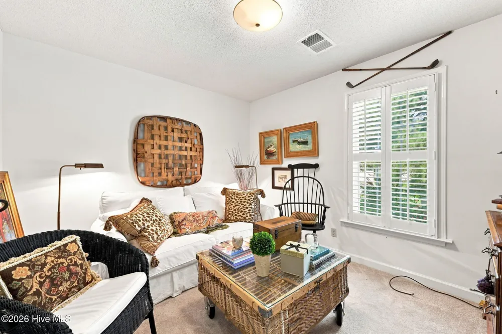 25 E River Acres Road Washington, NC 27889