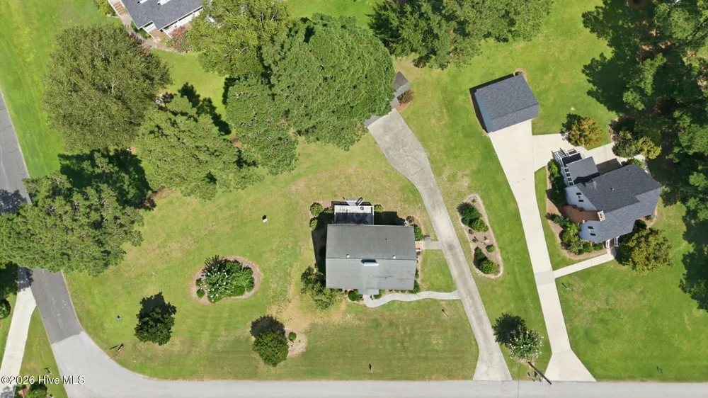 25 E River Acres Road Washington, NC 27889