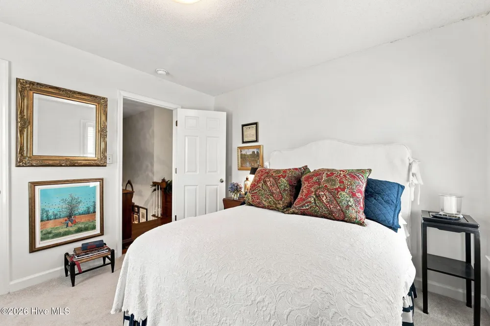 25 E River Acres Road Washington, NC 27889