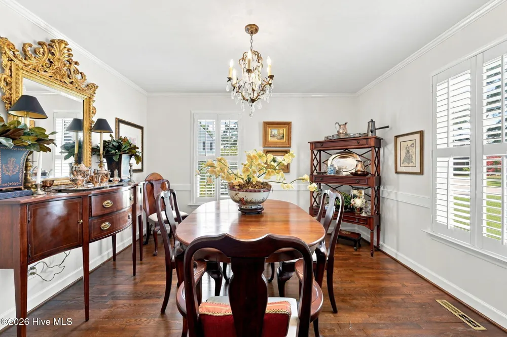 25 E River Acres Road Washington, NC 27889
