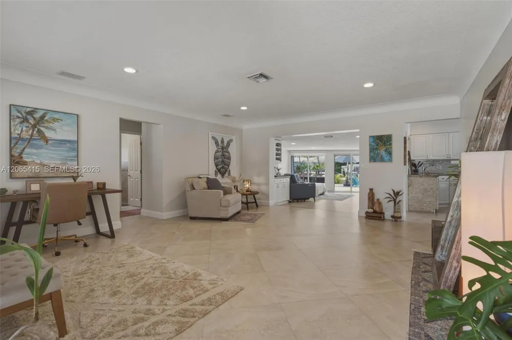 491 SE 10th Ave Pompano Beach, FL 33060