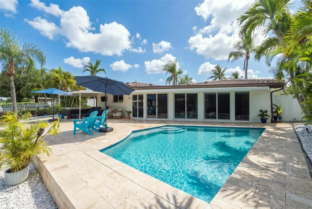 491 SE 10th Ave Pompano Beach, FL 33060